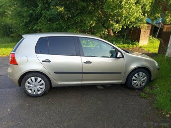 Prodám vw golfa 5 generace - 4