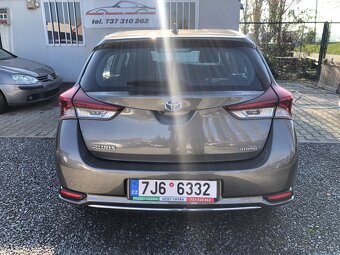 Toyota Auris 1.8Vvti Hybrid - 4