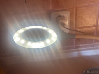 LED stolní lampička - 4