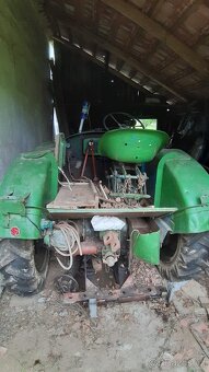 Traktor Škoda 30 s vlekem - 4