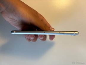 Apple iPhone SE (2020) 64Gb White - 4