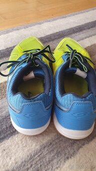Sálové sportovní boty Lotto JUMPER 400 II, vel. 44EU - 4