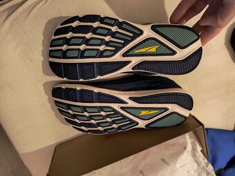 Boty Altra Escalante, vel. 42 - 4