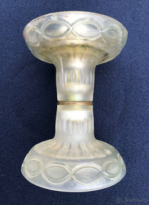 Starý Skleněný Svícen Zdobený - 4