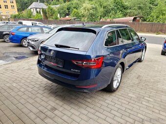 ŠKODA Superb, 2.0 TDi (110 kW), DSG, vyhřívaná zadní sedadla - 4