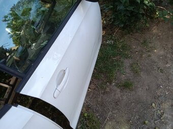 Rapid spaceback -dveře pravé přední poškozené, zrcátko A1 - 4