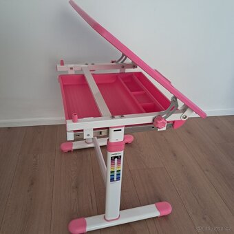 Prodám Tommi dětský psací stůl - 4