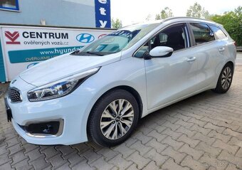Kia Cee´d 1.6-NAVI-KAMERA-TOP VÝBAVA - 4