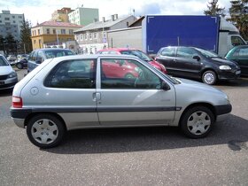 Citroën Saxo 1.1i 60koní r.v. 9/2001 - 4