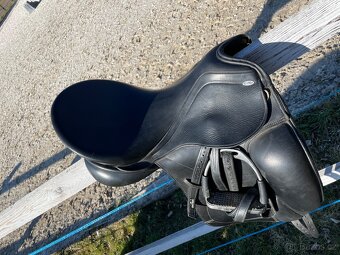Drezurní sedlo Kentaur Elektra - komora 3, posedlí 17,5 - 4