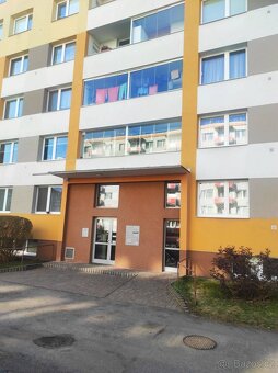 BYT 4+1 72M2 DVŮR KRÁLOVÉ NAD LABEM - 4
