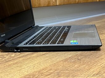 Toshiba Satellite L55-C5335S - 4