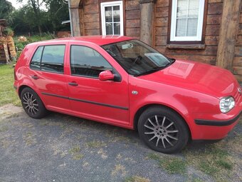 VW Golf - 4