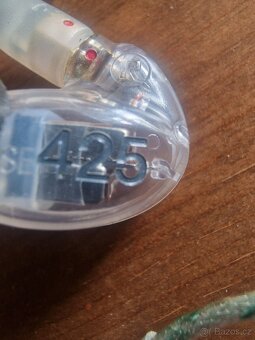 Prodám sluchátka schure 425 - 4