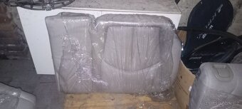 Prodam 4 dvere MB W211 kombi +zadni sedak - 4