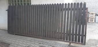 Pojezdová brána - 4