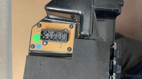 Subwoofer Nokia BMW e39 touring - 4