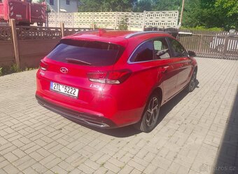 HYUNDAI I30 1,5 81 kW, 2023 ČR - 4