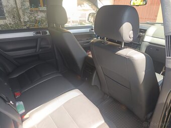 VW Touareg - 4