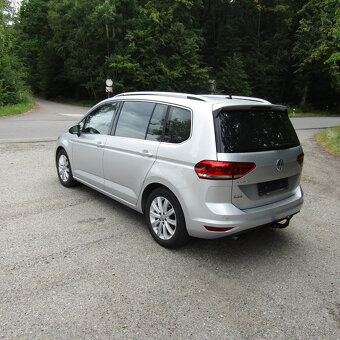 Volkswagen Touran III 1,4TSi 110kw, HIGHLINE, SUPER VÝBAVA - 4