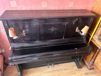 Piano Petrof - 4