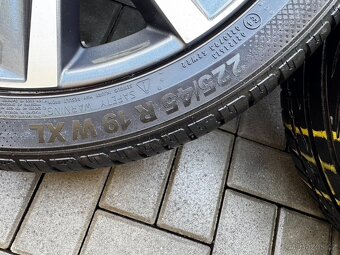 Alu kola, disky r19 5x114,3 Renault 225/45 - 4