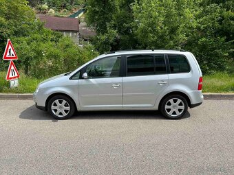 Vw Touran 2.0tdi 103kw DSG - 4