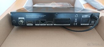Set-top box (AB CryptoBox 702T HD) - 4