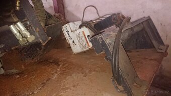 Bobcat 763H + příslušenství - 4