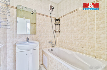 Prodej bytu 3+1, 60 m², Kadaň, ul. Koželužská - 4