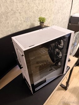 EXTRÉMNÍ HERNÍ PC RX 6900 XT, R5 5600, 64 GB RAM - 4
