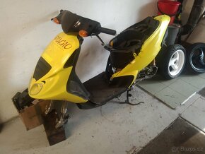 Piaggio nrg MC2 náhradní díly . - 4