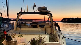 Motorová jachta MANO 38.50 - 4