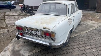 Škoda 100L de luxe - 4