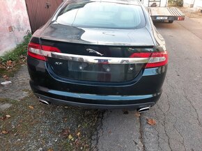 Jaguar XF-3,0D - 4
