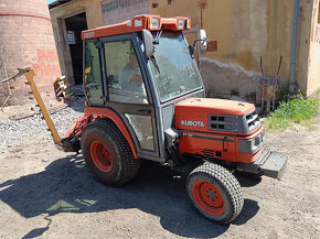 Traktor Kubota ST 30 4x4 + sekačka - 4