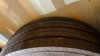 nová Michelin 315/60 r22,5 vodící - 4