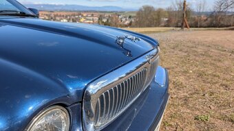 Jaguar Sovereing XJ8 - 4