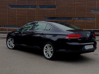 VW Passat B8 2.0 TDI DSG Highline sedan - 4
