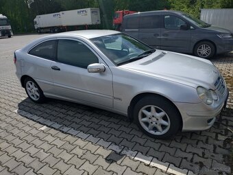 Mercedes Benz C 180 K, kupé - 4