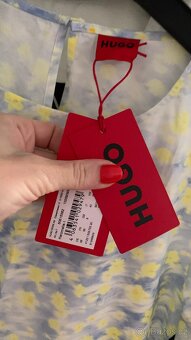 Hugo Boss dámské letní šaty - 4
