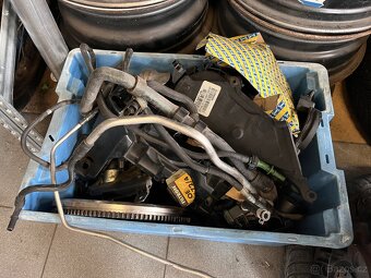 Motor Ford S-max 2.0 Tdci 103 kw - 4