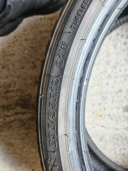 Zimní pneu 235/35R19 Bridgestone - 4