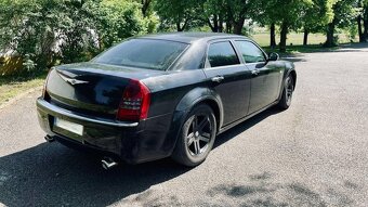 Chrysler 300c - 4