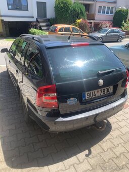 Prodám Škoda Octavia 2 2.0 FSI combi - 4