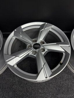 Alu AUDI 5x112 18” 4K0601025D - 4