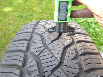 4x celoroční pneu barum 205/55 r16 (6,5-7,5 mm) - 4