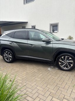 Hyundai Tucson - 4