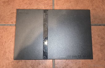 PlayStation 2 - 4