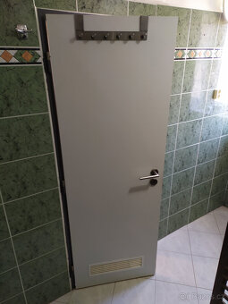 Dveře vnitřní 65 cm levé s odvětráním 2 ks - 4